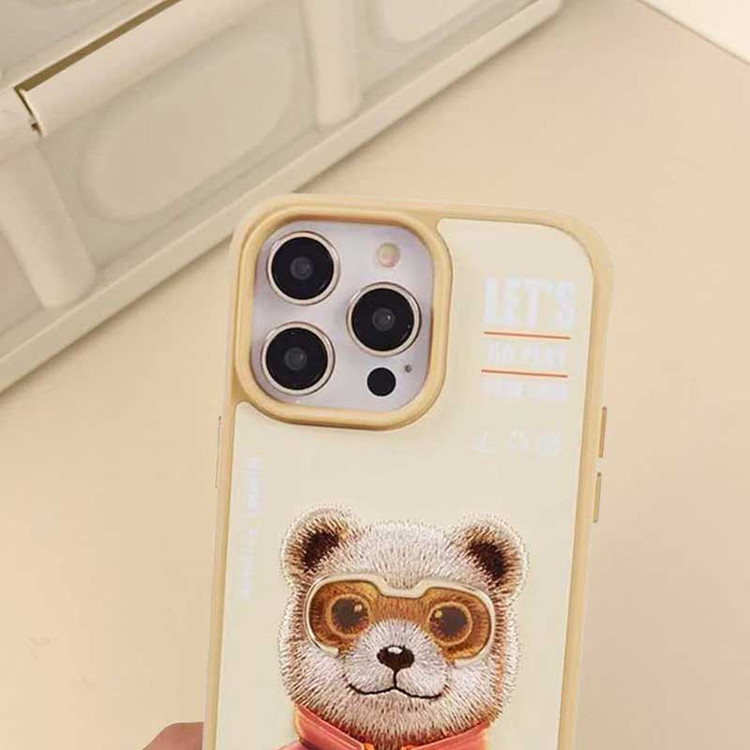 کاور اپیکوی مدل Nimmy Pooh مناسب برای گوشی موبایل اپل iPhone 15 Pro Max