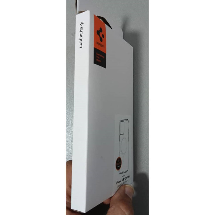 کاور اسپیگن مدل LIQUID CRYSTAL مناسب برای گوشی موبایل اپل Iphone 16 pro