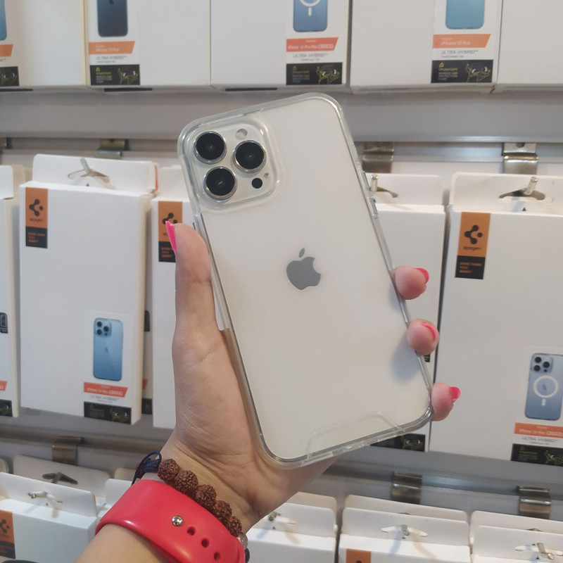 کاور اسپیگن مدل ultra hybrid clear مناسب برای گوشی موبایل اپل iphone 16