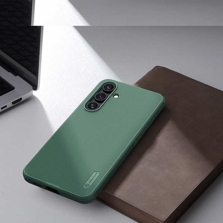 کاور نیلکین مدل Frosted Shield Pro Magnetic مناسب برای گوشی موبایل سامسونگ Galaxy S24 FE