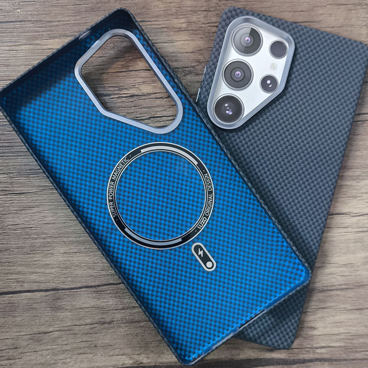 کاور اپیکوی مدل PureCarbon MagSafe مناسب برای گوشی موبایل سامسونگ Galaxy S25 Ultra