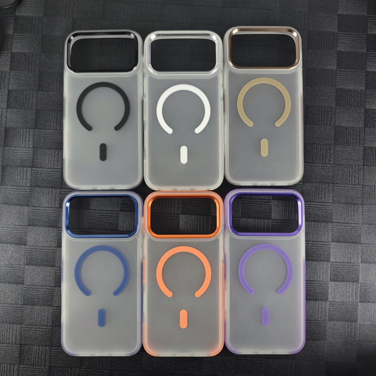 کاور اپیکوی مدل Skin-feel Matt Magnetic مناسب برای گوشی موبایل اپل iPhone 17 Pro Max