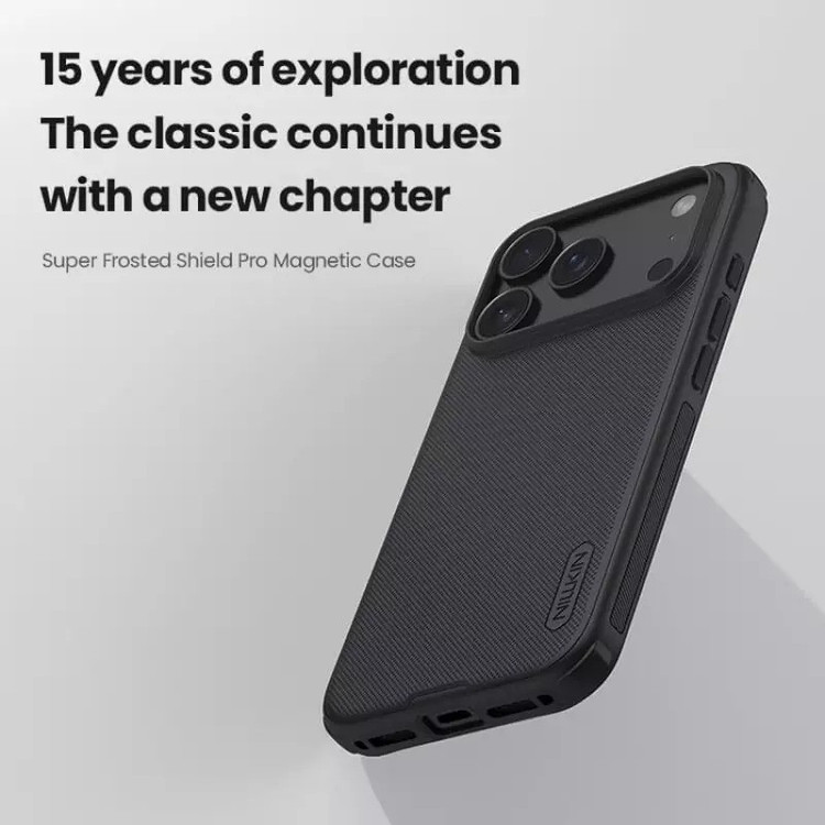 کاور نیلکین مدل Super Frosted Shield Pro Magnetic مناسب برای گوشی موبایل اپل iPhone 17 Pro Max