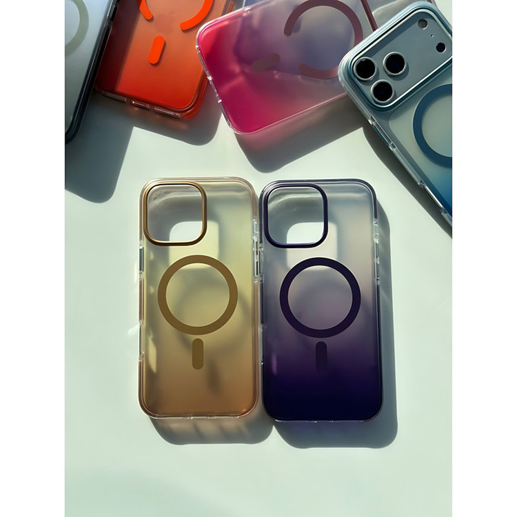 کاور مدل FadeRing مناسب برای گوشی موبایل اپل iPhone 16 Pro