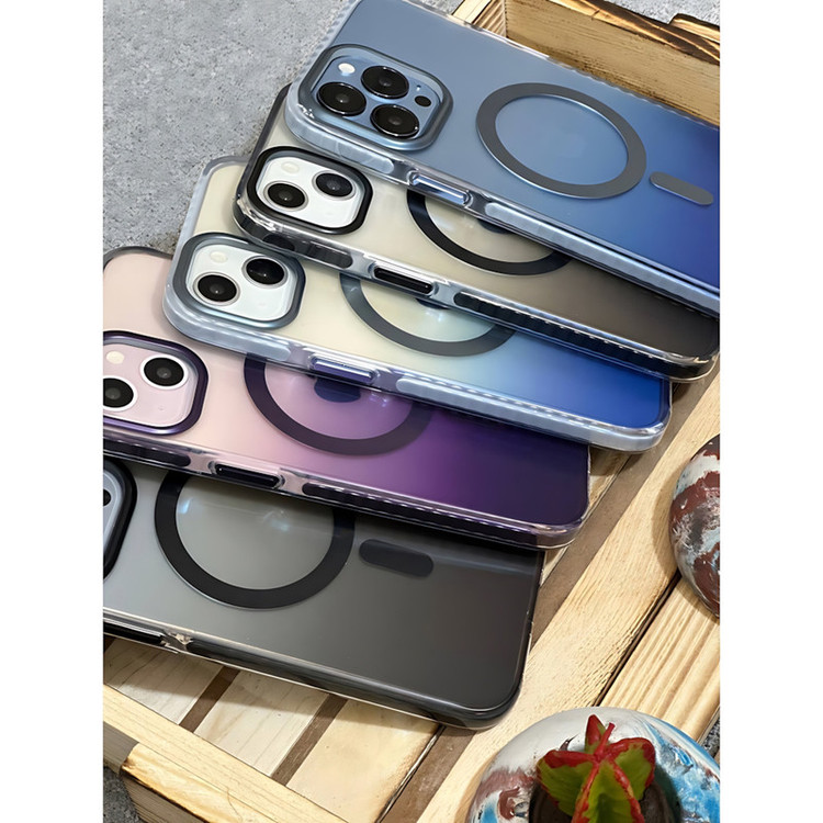 کاور مدل FadeRing مناسب برای گوشی موبایل اپل iPhone 16 Pro