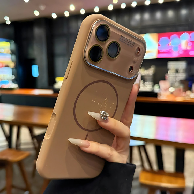 کاور مدل Zoya مناسب برای گوشی موبایل اپل iPhone 17 Pro Max