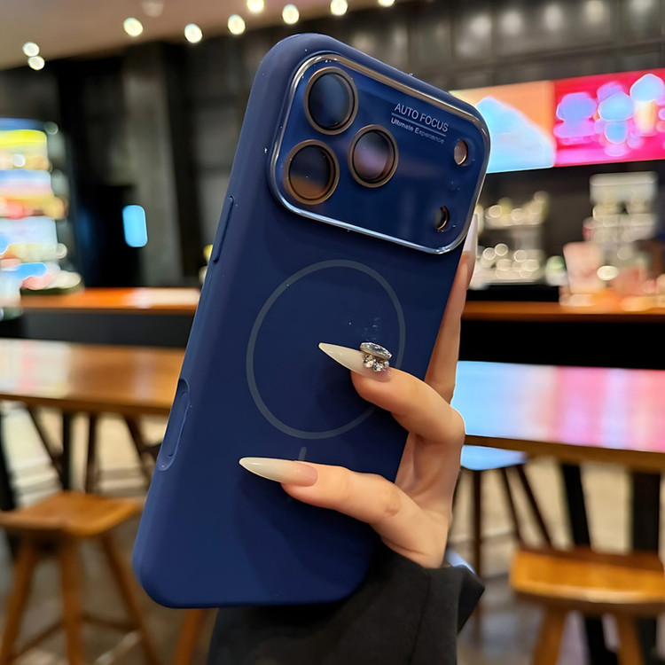 کاور مدل Zoya مناسب برای گوشی موبایل اپل iPhone 17 Pro Max