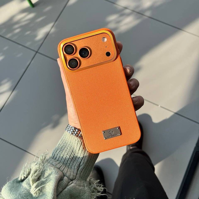 کاور کی اس تی دیزاین مدل کنفی مناسب برای گوشی موبایل اپل Iphone 17 pro