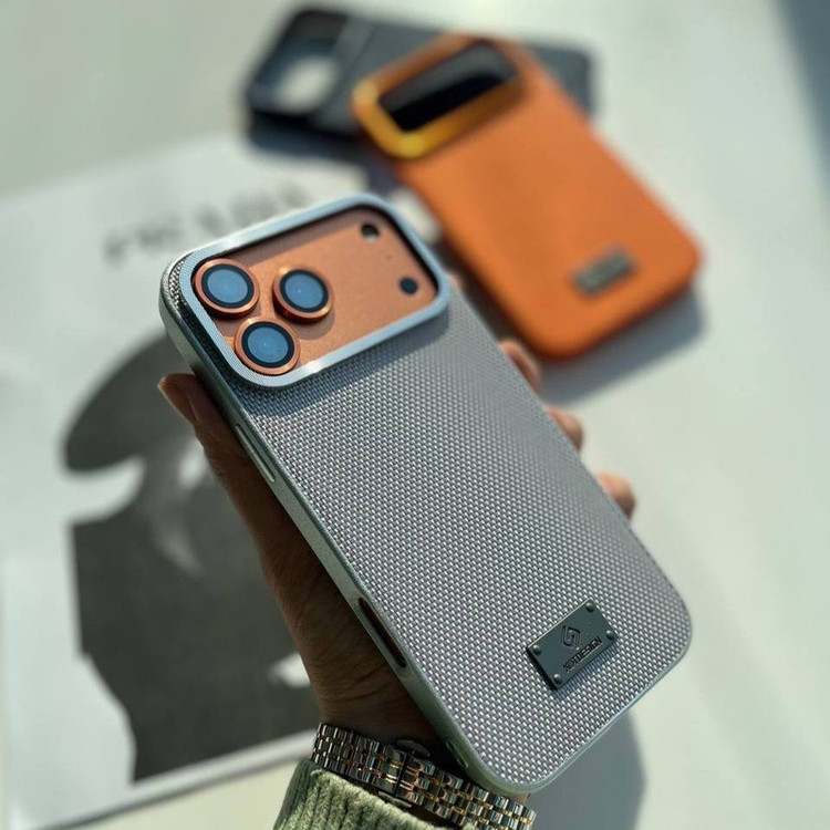 کاور کی اس تی دیزاین مدل کنفی مناسب برای گوشی موبایل اپل Iphone 17 pro