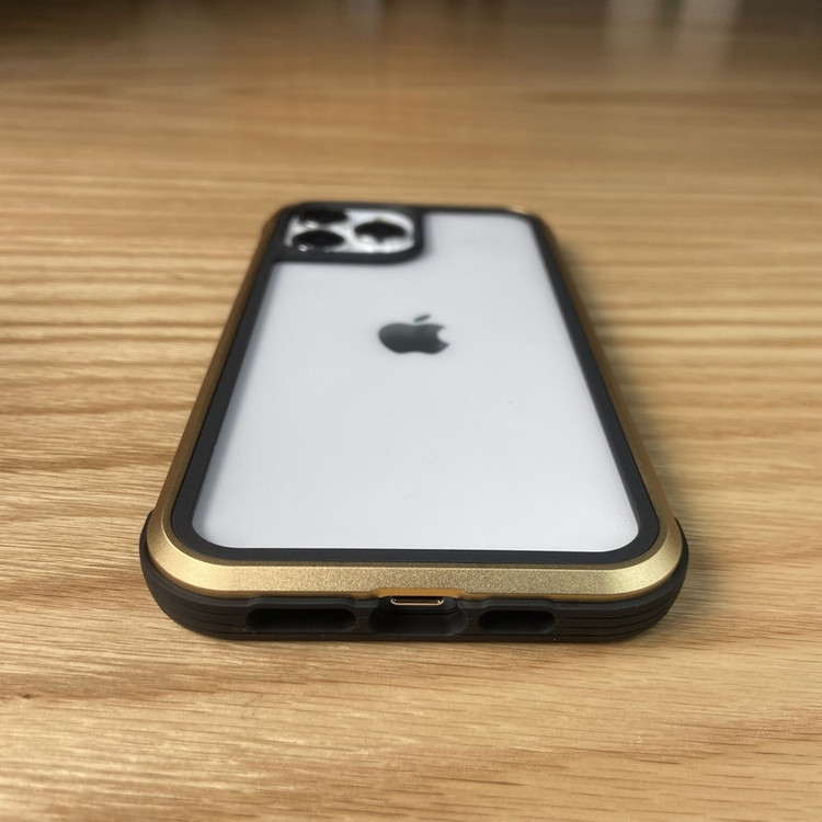 کاور کی-زد دو مدل Ares مناسب برای گوشی موبایل اپل iPhone 13 / 14