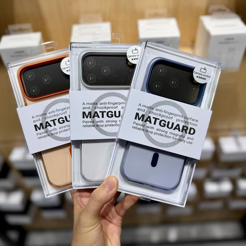 کاور کی-زد دوو مدل MATGUARD مناسب برای گوشی موبایل اپل iPhone 17 Pro Max