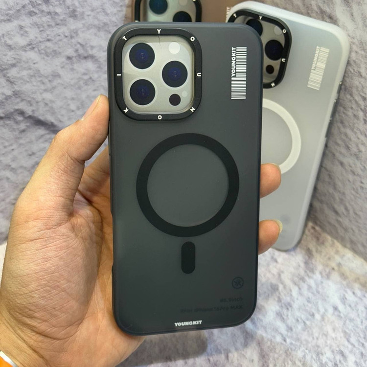 کاور یانگ کیت مدل هیدن سند مناسب برای گوشی موبایل اپل iphone 16 pro max