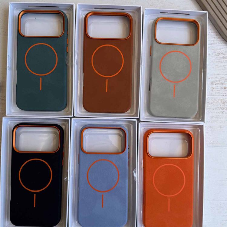 کاور مدل MGWLG مناسب برای گوشی موبایل اپل iPhone 17