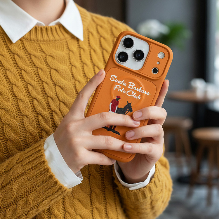 کاور پولو مدل QUESTA مناسب برای گوشی موبایل اپل iPhone 17 Pro