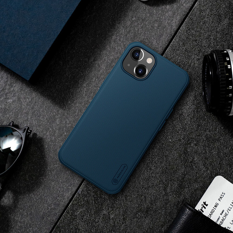 کاور نیلکین مدل Super Frosted Shield Pro مناسب برای گوشی موبایل اپل IPhone 13