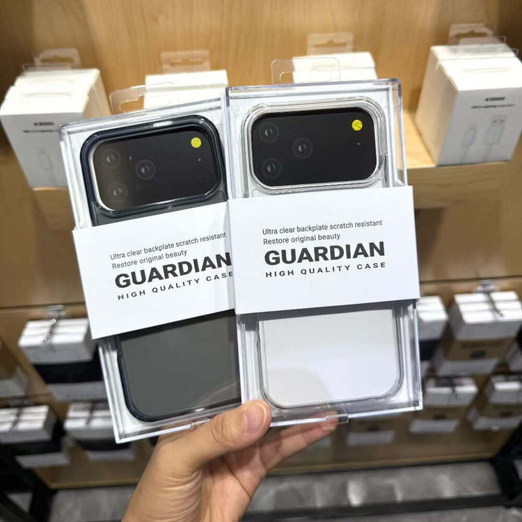 کاور کی -زد دو مدل Guardian مناسب برای گوشی موبایل اپل iPhone 17 Pro Max