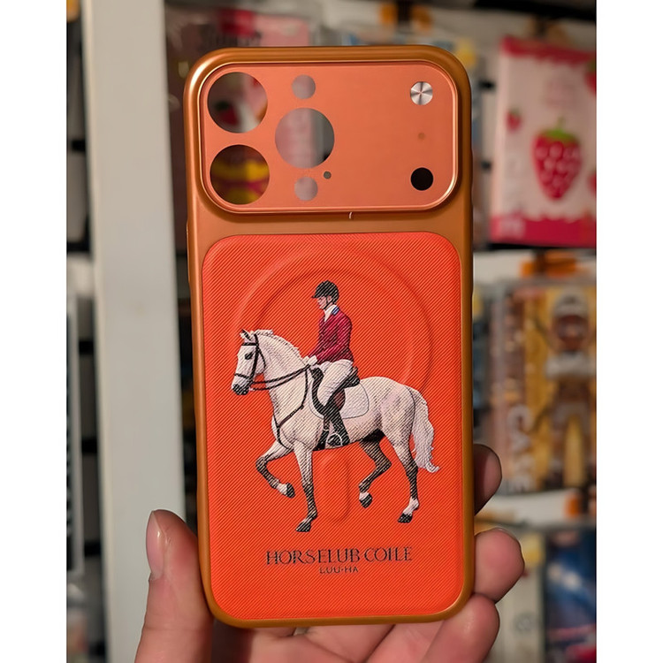 کاور مدل Sylvara مناسب برای گوشی موبایل اپل iPhone 16 Pro Max