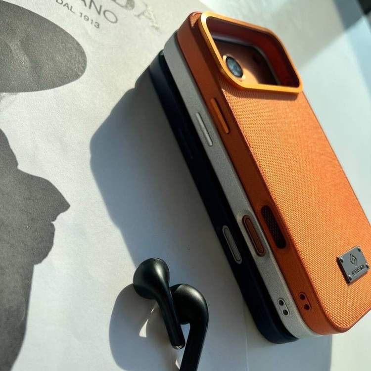 کاور کی اس تی دیزاین مدل کنفی مناسب برای گوشی موبایل اپل Iphone 17 pro max