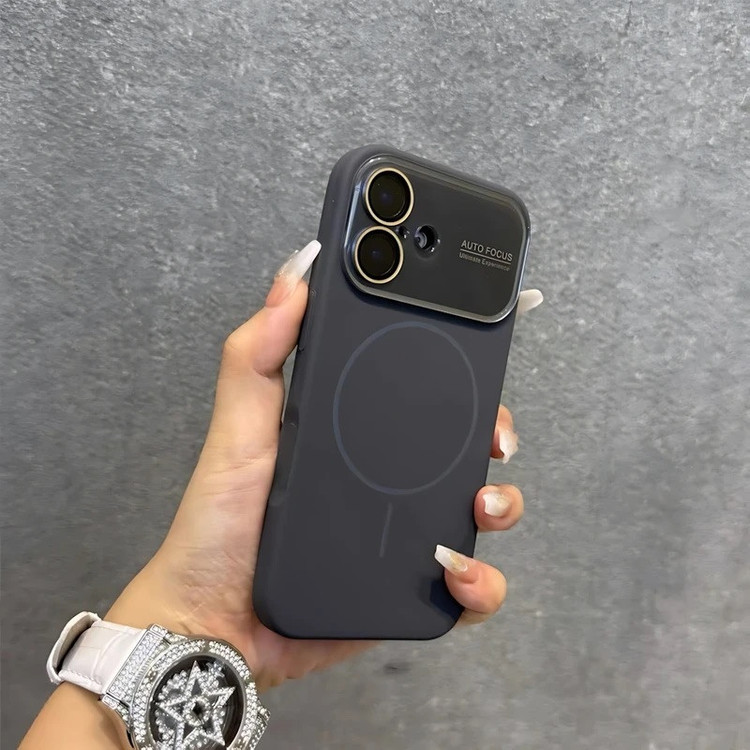 کاور مدل نکسیل مناسب برای گوشی موبایل اپل iPhone 16 Pro
