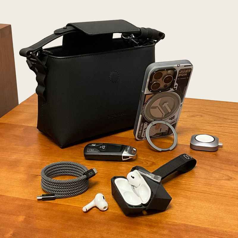 کاور یانگ کیت مدل Cyberpunk 360° Spin Magnetic Stand Case مناسب برای گوشی موبایل سامسونگ Galaxy S26 Ultra