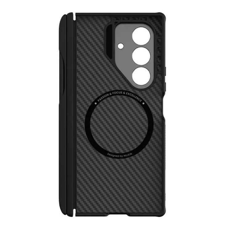 کاور نیلکین مدل CarboProp Magnetic MagSafe Pen Holder CutOut Version مناسب برای گوشی موبایل سامسونگ Galaxy Z Fold 7