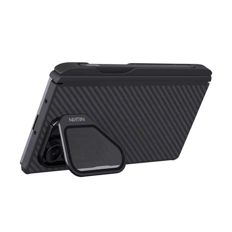 کاور نیلکین مدل CarboProp Magnetic MagSafe Pen Holder Transparent Lens مناسب برای گوشی موبایل سامسونگ Galaxy Z Fold 7