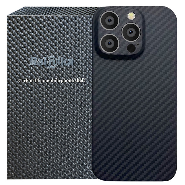 کاور رینیکا مدل Carbon Fiber مناسب برای گوشی موبایل اپل Iphone 16 Pro Max