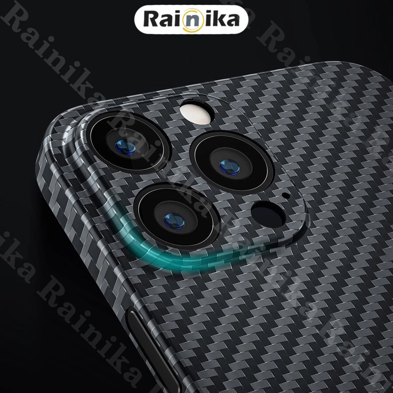 کاور رینیکا مدل Carbon Fiber مناسب برای گوشی موبایل اپل Iphone 16 Pro Max