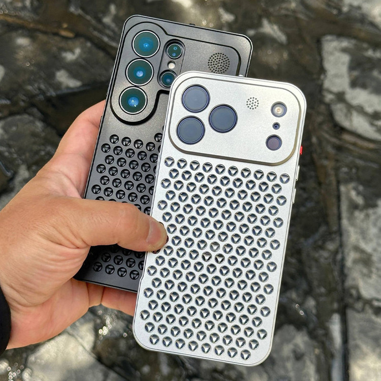 کاور مدل Super Aluminium مناسب برای گوشی موبایل اپل IPHONE 16 PRO MAX